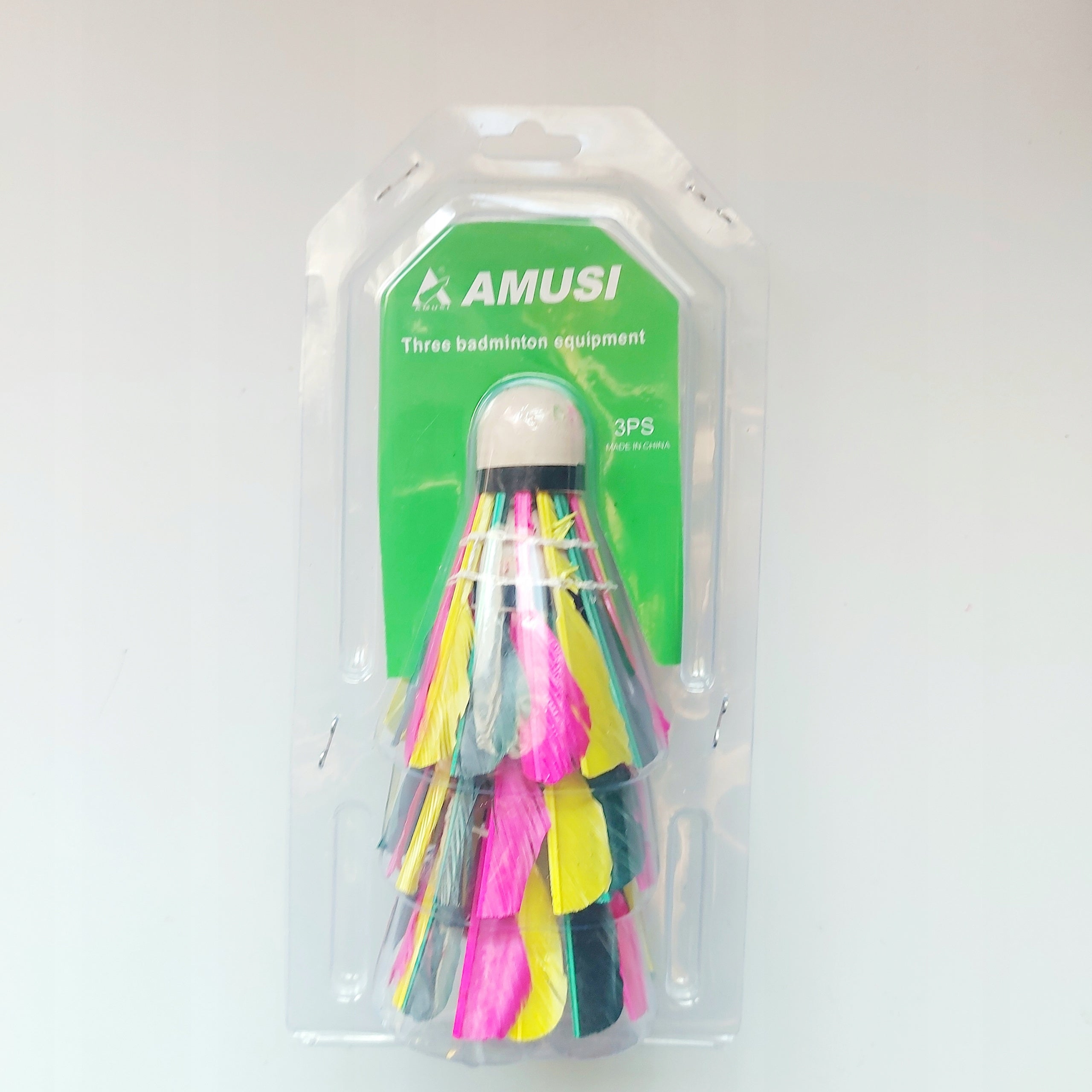 BADMINTON SHUTTLECOCK FEATHERS colorful 3 darts pieces