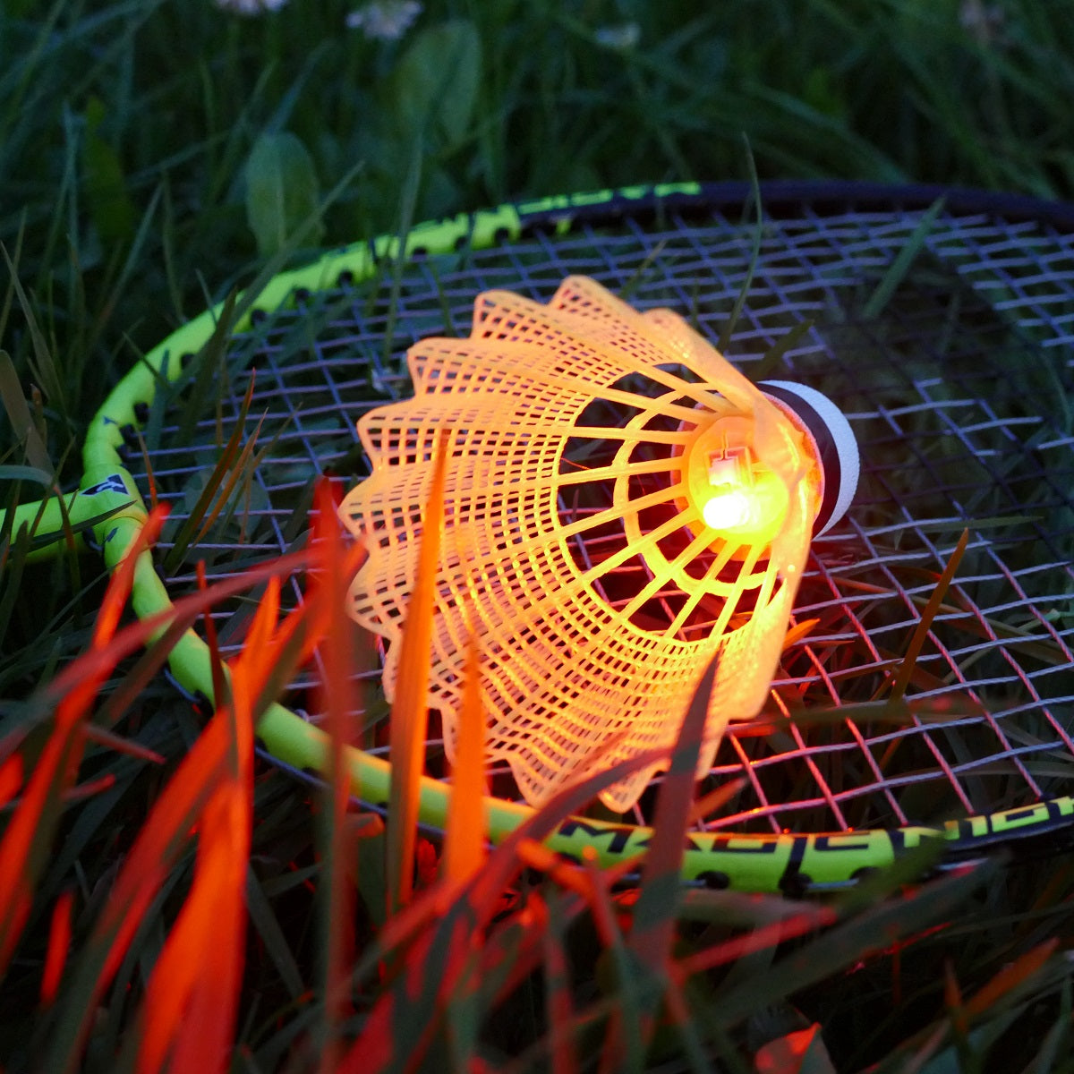 BADMINTON SHUTTLECOCKS NYLON GLOWING LED SET OF 3 PCS TALBOT TORRO Brand Master
