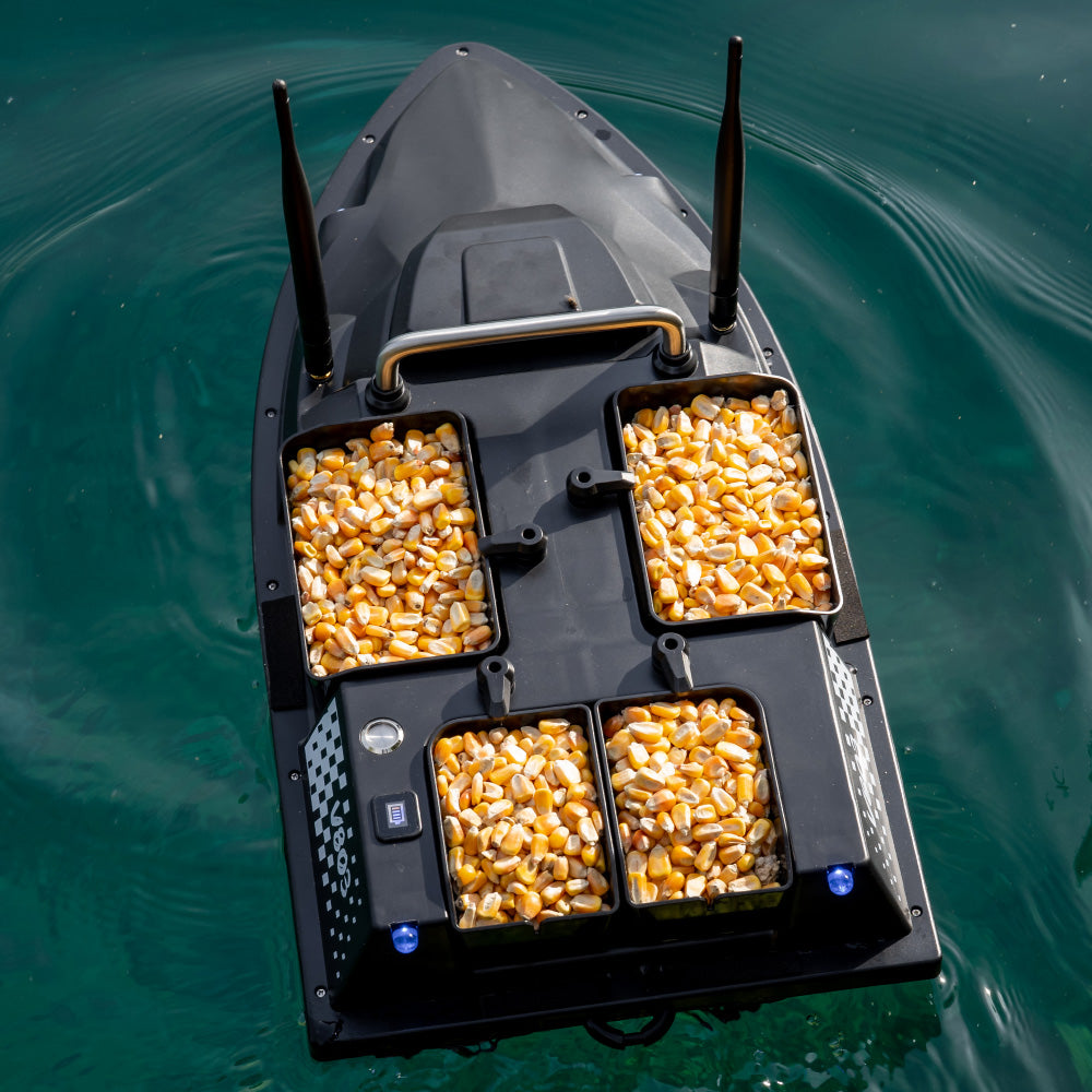 BAIT BOAT FLYTEC V803 4X FEEDERS 2XAKU 18000mAh GPS Lighting front/rear