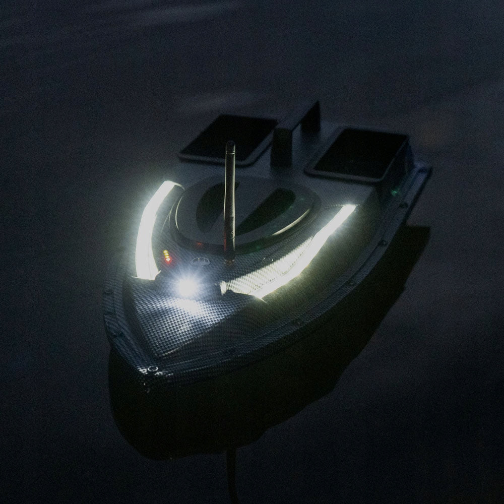 BAIT BOAT FLYTEC V900 GPS 2 TANKS 500m, BATTERY 12000mAh, LED Range 500 m