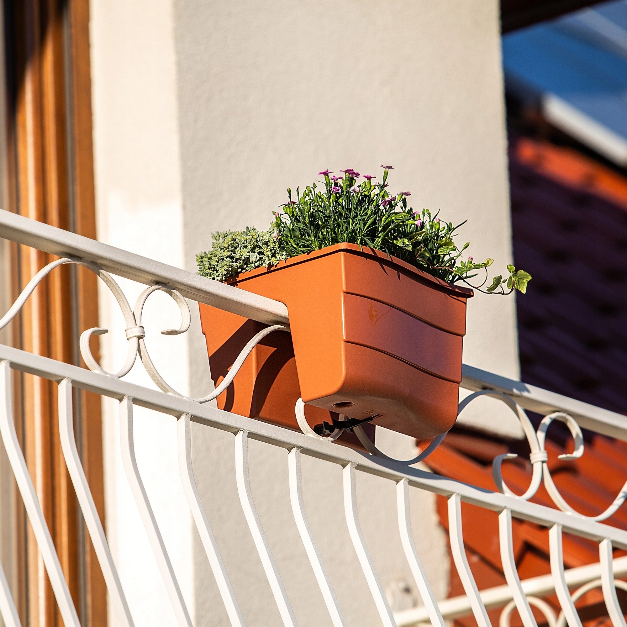 BALCONY BOX FLOWER POT FOR RAILING FLOWERS 29,5x28x19,5 cm Color beige