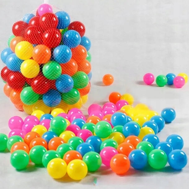 BALLS FOR DRY POOL 100pcs 6cm COLORFUL BALLS DO NOT CRUMPLE Manufacturer code Piłeczki do basenu super jakość nie gniotące