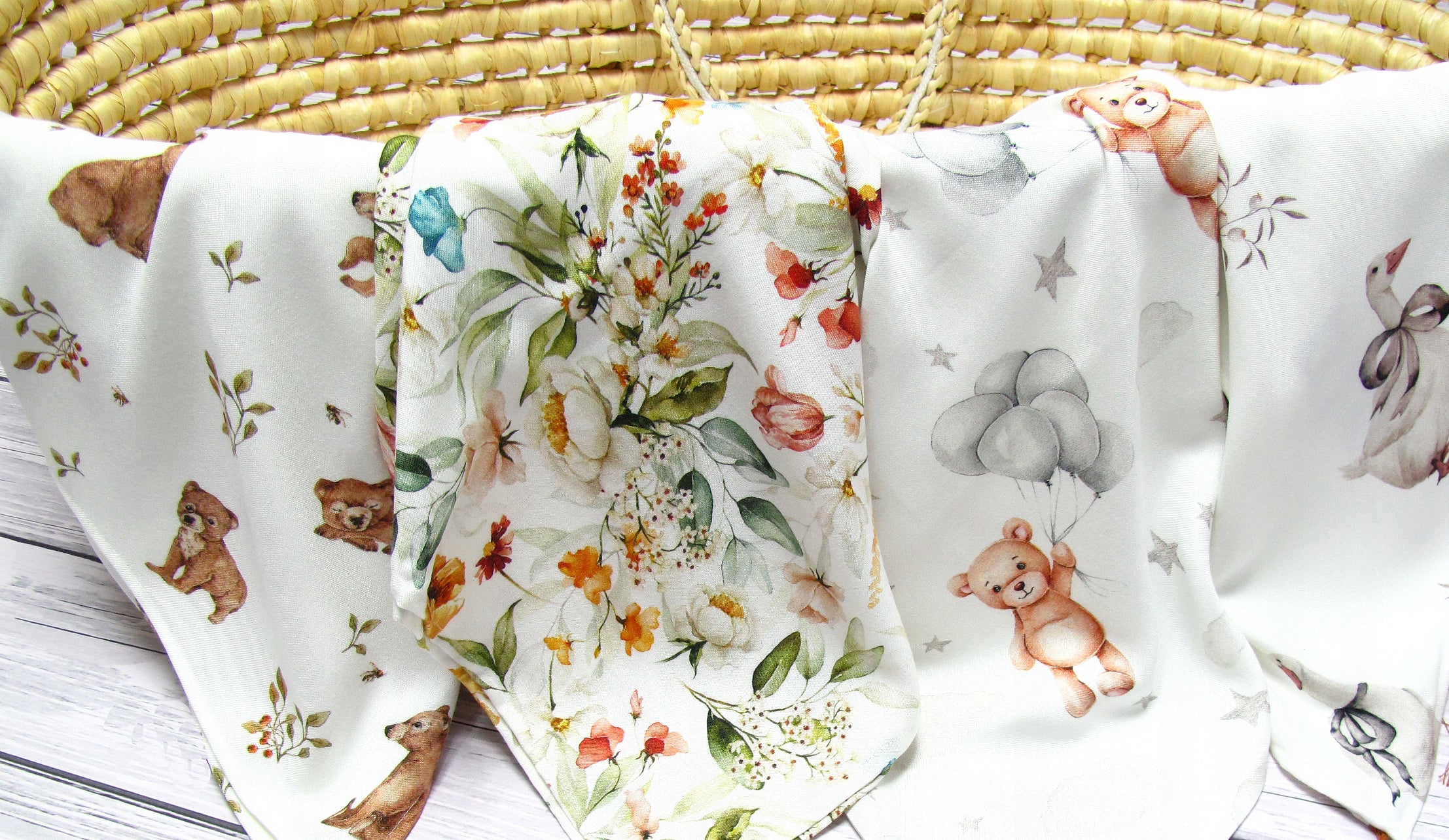 BAMBOO Diaper 30x30 Pouring BEARS Manufacturer code B113