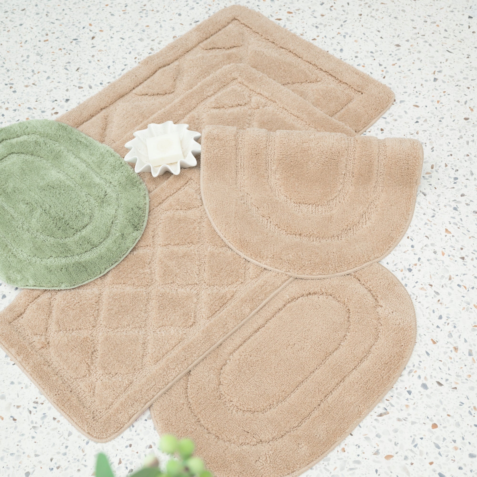 BATHROOM RUG BEIGE NON-SLIP 40x60CM SOFT ABSORBENT OVAL MAT Length 60 cm