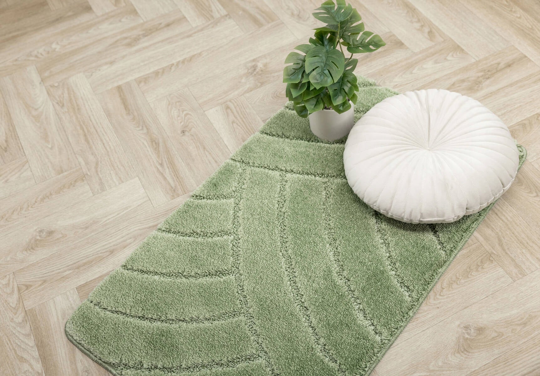 BATHROOM RUG FOR TOILET RUBBERIZED SOFT GREEN MAT SASH 60x100 cm Length 100 cm