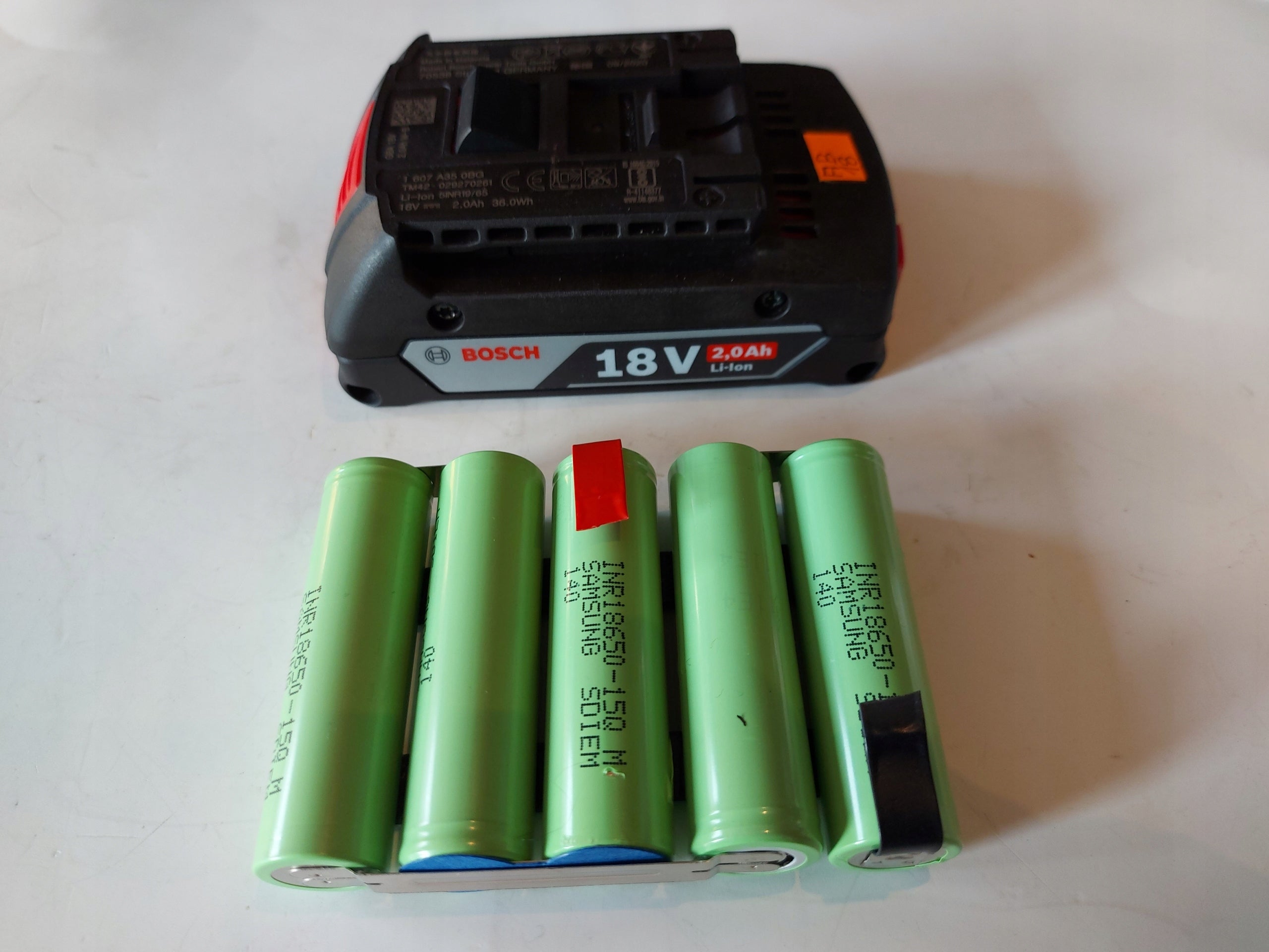 BATTERY CARTRIDGE BOSCH GBA 18V 1,5Ah for self-replacement NEW