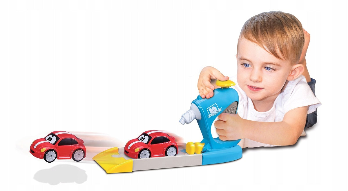 Modellauto mit Anlasser Bburago Junior Volkswagen Gas and Go, 16-88608 