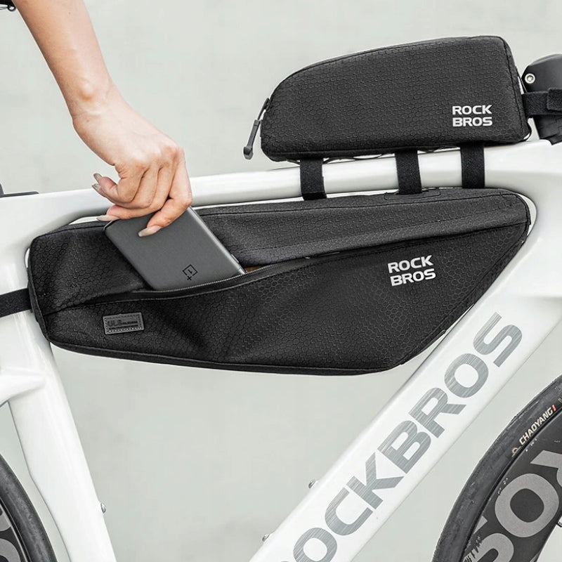 BICYCLE BAG FOR FRAME ROCKBROS WATERPROOF LIGHTWEIGHT POUCH FOR FRAME 2,9L LONG Manufacturer code ULTRALEKKA DUŻA TORBA ROWEROWA POD RAMĘ