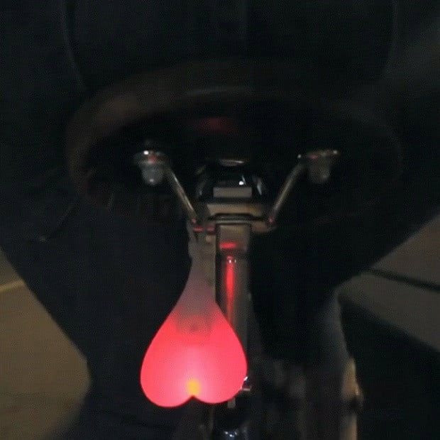 BICYCLE LIGHT "HEART" EGGS SILICONE LED BATTERY OPERATED BICYCLE LIGHTS Model TG70275