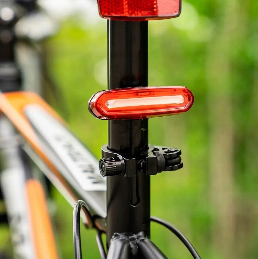 BICYCLE LIGHT LED BIKE FLASHLIGHT FRONT REAR SET 1800lm STRONG DURABLE Brand Renew Force