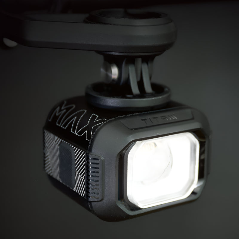 BICYCLE LIGHT MOON TITAN MAX FRONT 1700LM COMPACT WITH REMOTE CONTROL LIGHT Light beam 1700 lm