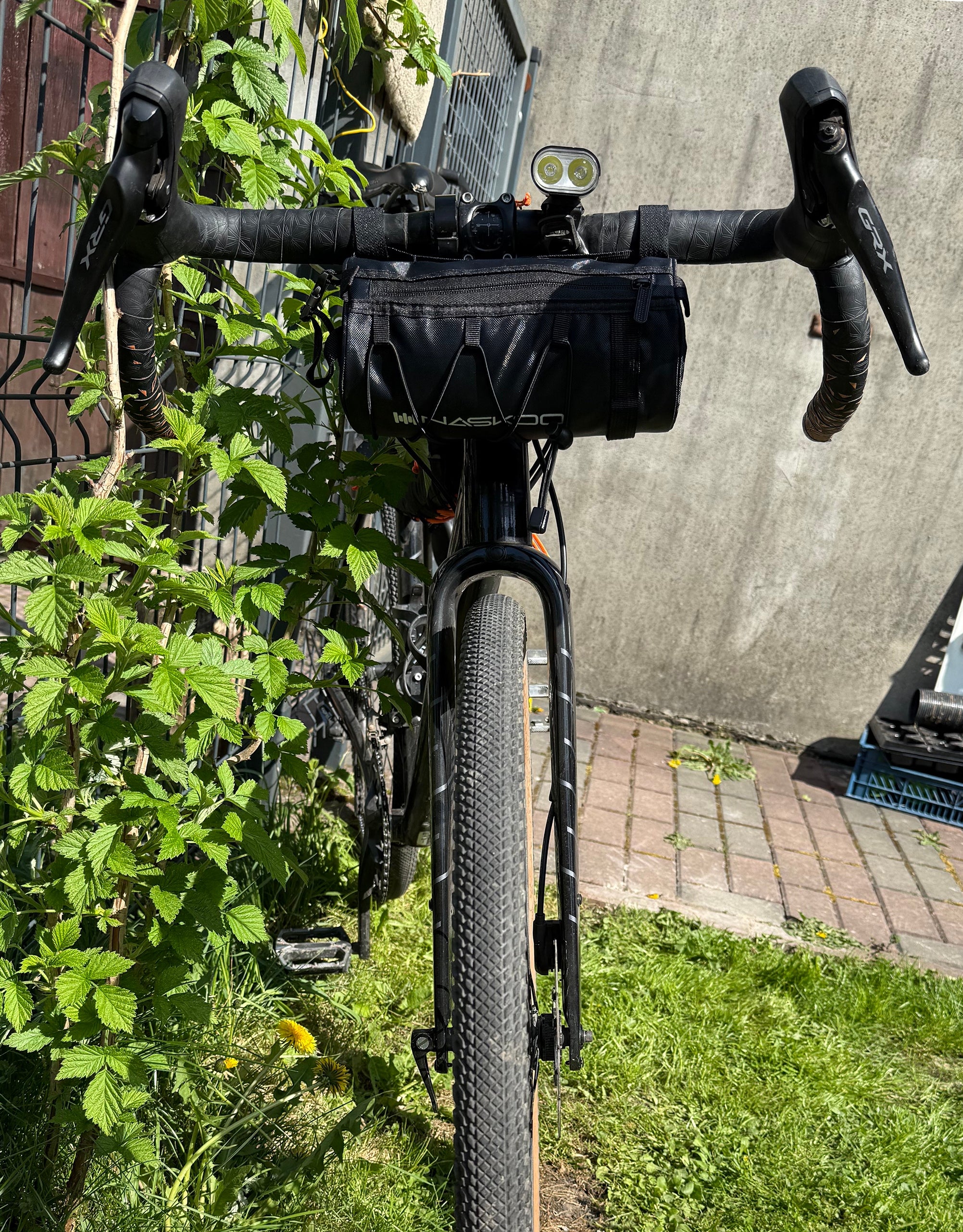 BICYCLE POUCH BAG FOR HANDLEBAR FRAME BIKE for scooter front case Brand no brand