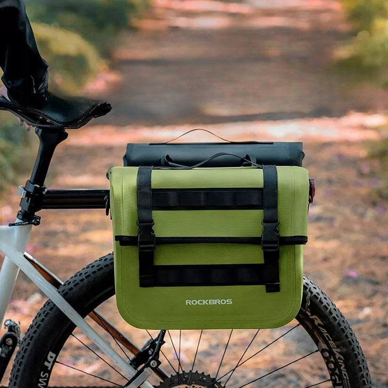 BICYCLE POUCH REAR FOR SIDE RACK WATERPROOF BAG ROCKBROS ROOMY EAN (GTIN) 0637902436066