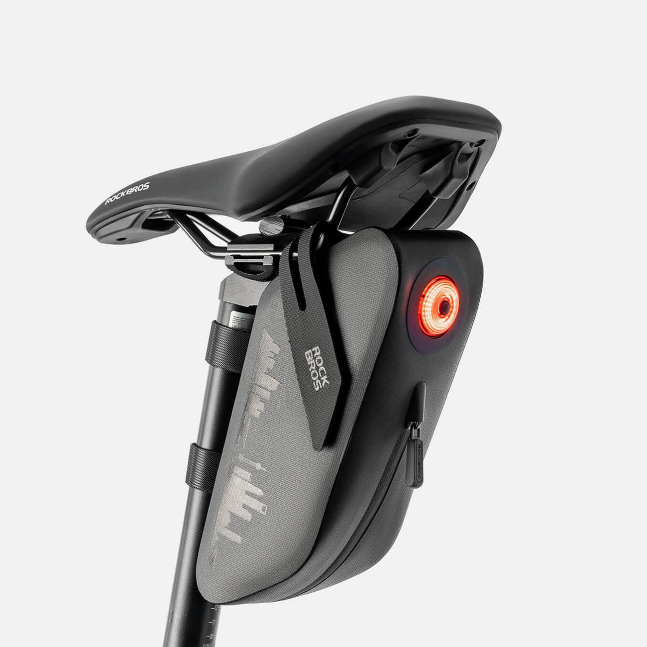 BICYCLE POUCH SEAT BAG WATERPROOF MTB 0,8L WITH LAMP ROCKBROS Packaging status original