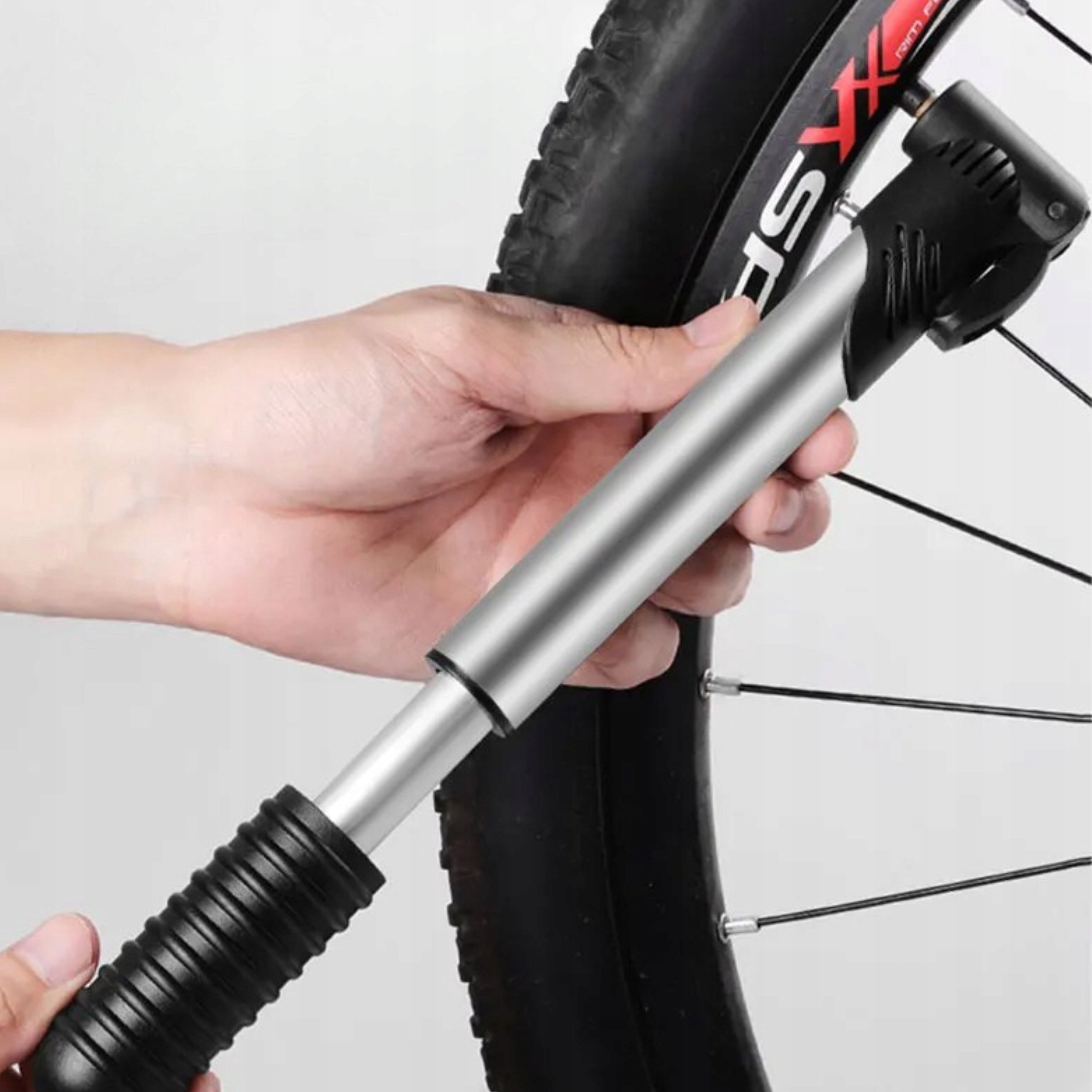 BICYCLE PUMP MINI MANUAL TELESCOPIC FOR BICYCLE HANDY WITH VALVE 20CM Manufacturer code Gearox MINI POMPKA ROWEROWA UNIWERSALNA