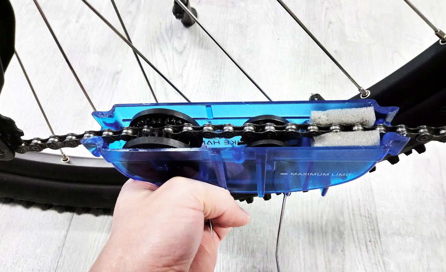 BIKE-HAND YC-791 MEGA TUNNEL WASHER FOR BICYCLE CHAIN CLEANING Brand BIKE HAND