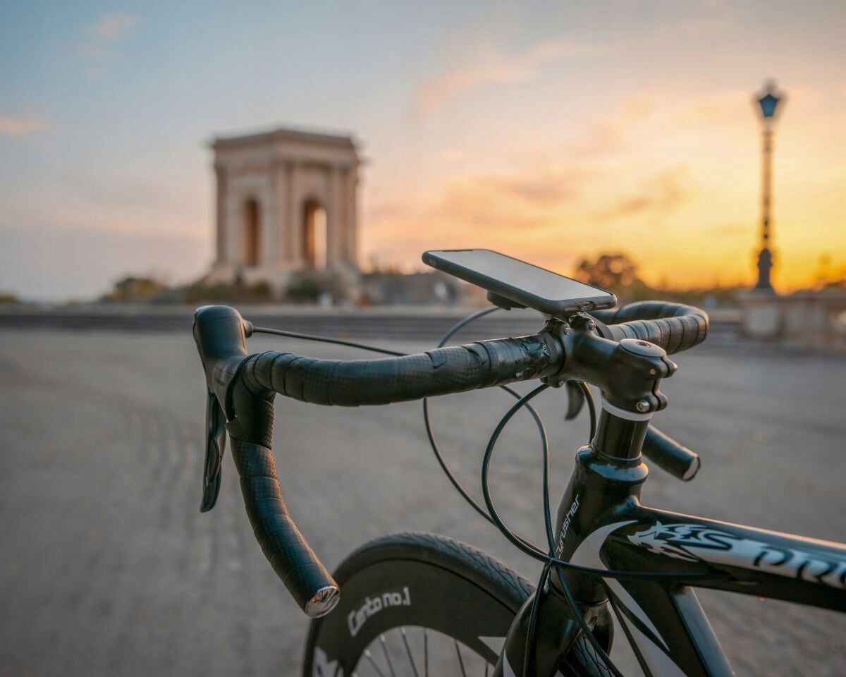BIKE HANDLEBAR MOUNT FOR PHONE SP CONNECT WITH ADAPTER Brand SP Connect