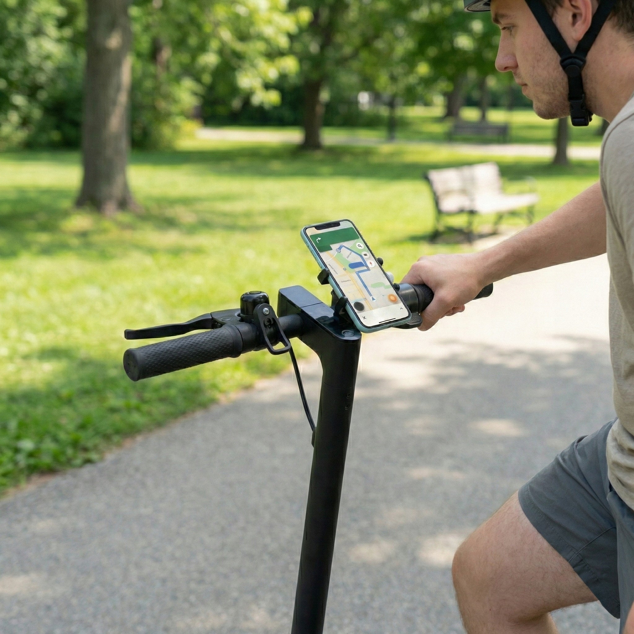 BIKE PHONE HOLDER HANDLEBAR STRONG MOTORCYCLE BIKE ADJUSTABLE Manufacturer code UR01