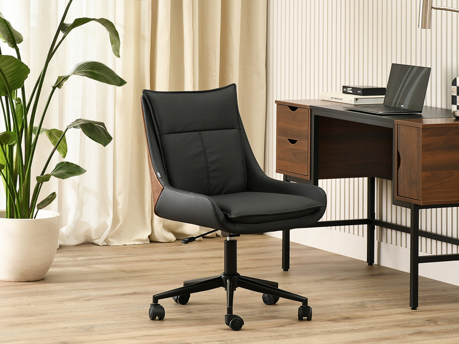 BLACK LEATHER ARMCHAIR FOR OFFICE LEON UPHOLSTERY ECO-LEATHER WALNUT WOOD Brand Mebel-Partner