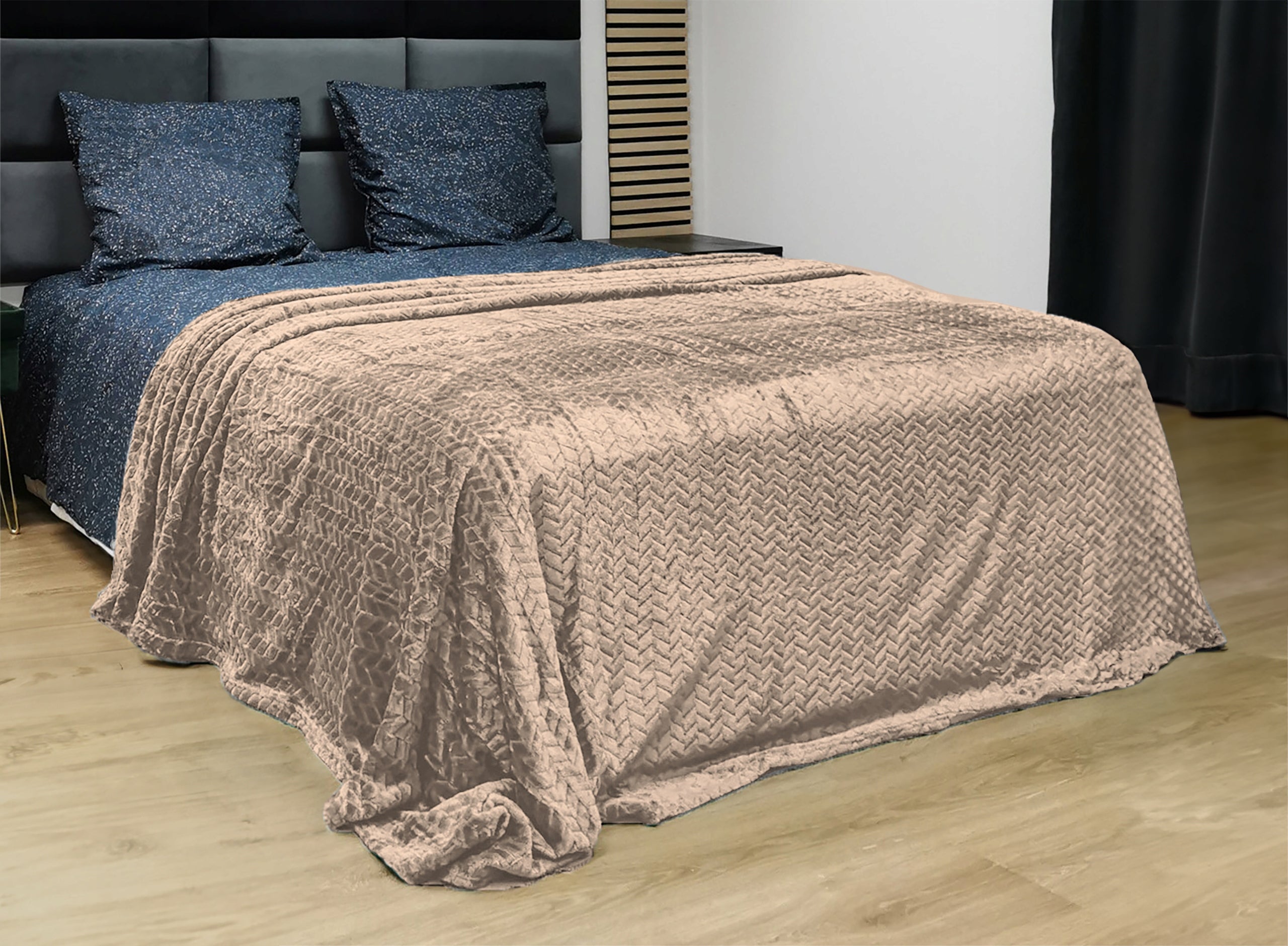 BLANKET BEDSPREAD EMBOSSED COZY WARM PATTERN GIFT FUERO 200X220 LIGHT BEIGE Manufacturer code 4.58.89514