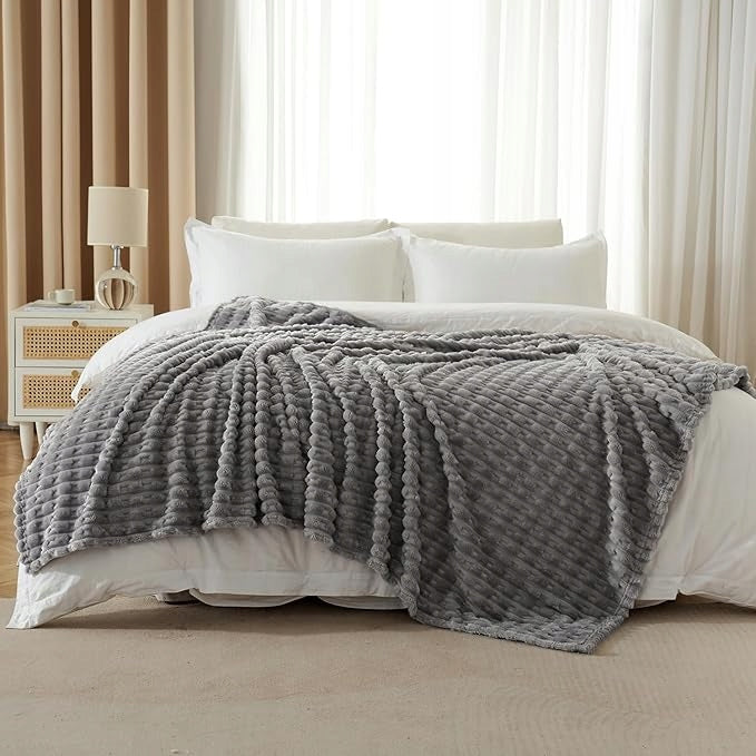 BLANKET EMBOSSED RIBBON FLEECE BEDSPREAD NICE 160x200 WARM THICK Manufacturer code KOC TŁOCZONY CIEPŁY GRUBY
