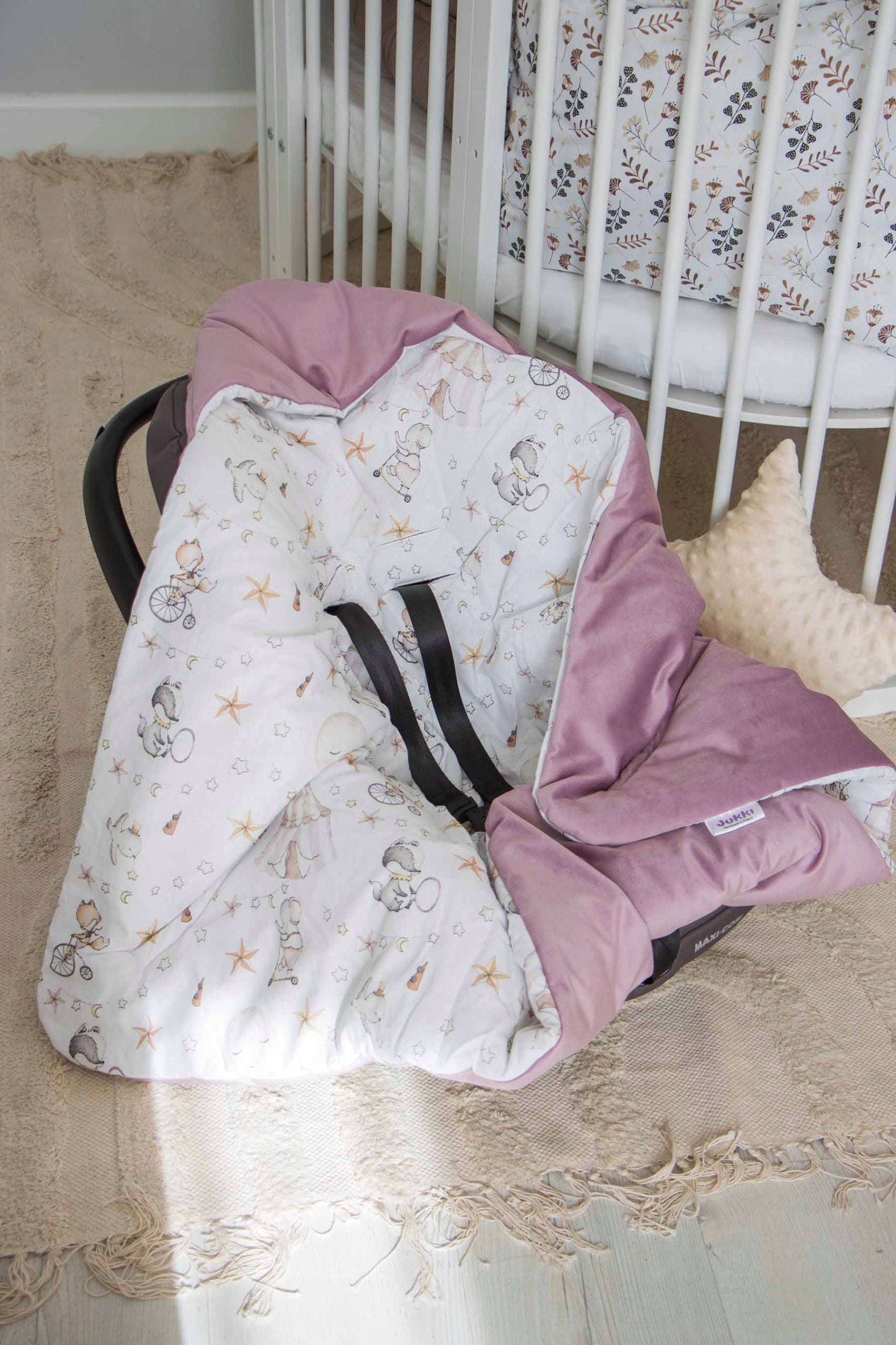 BLANKET FOR SEAT SWADDLE VELVET with hood Manufacturer code 5904506813742