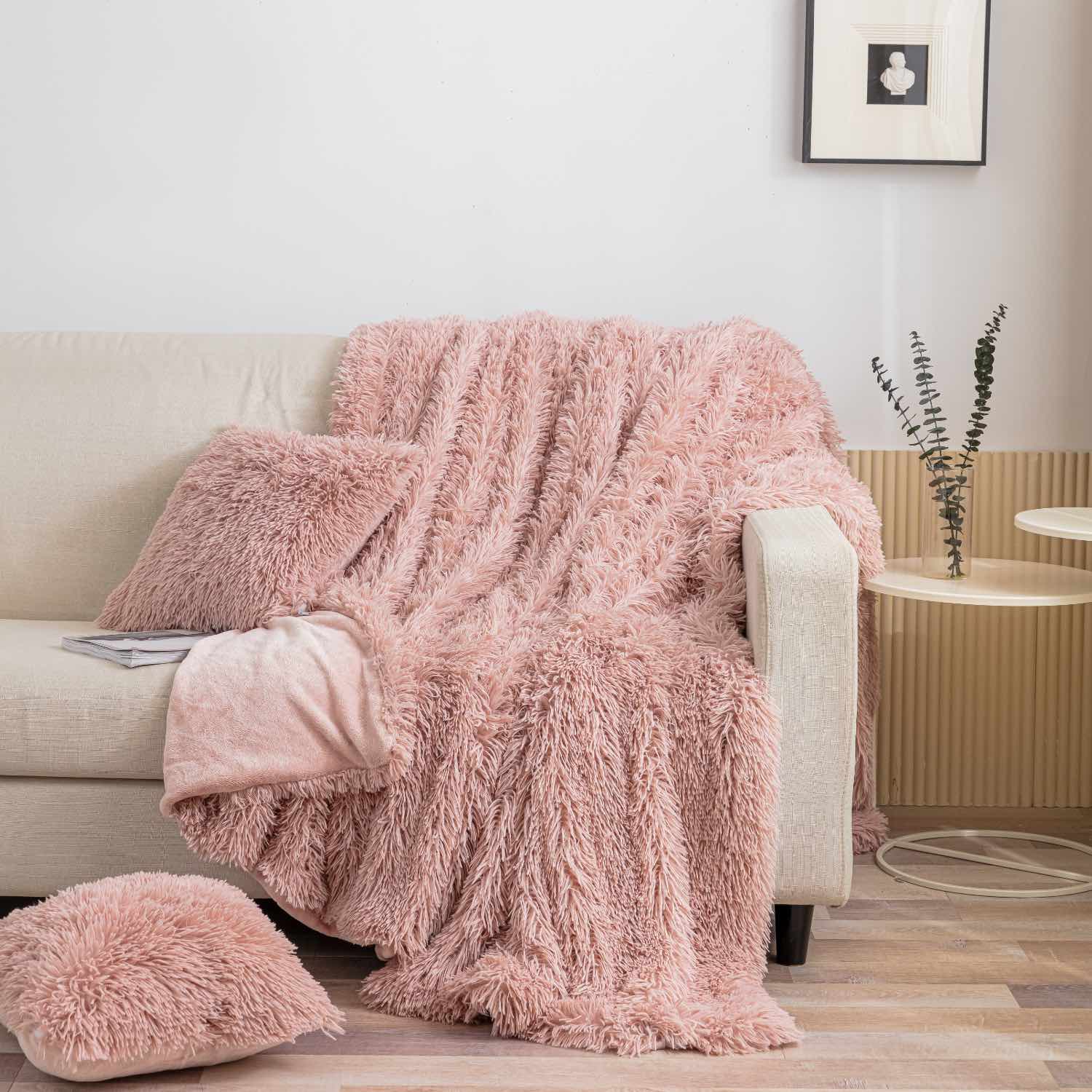 BLANKET PLAID HAIRY THICK SOFT BEDSPREAD PLAID FOR BED 200x220 YETI POWDER Brand Spod Igły i Nitki
