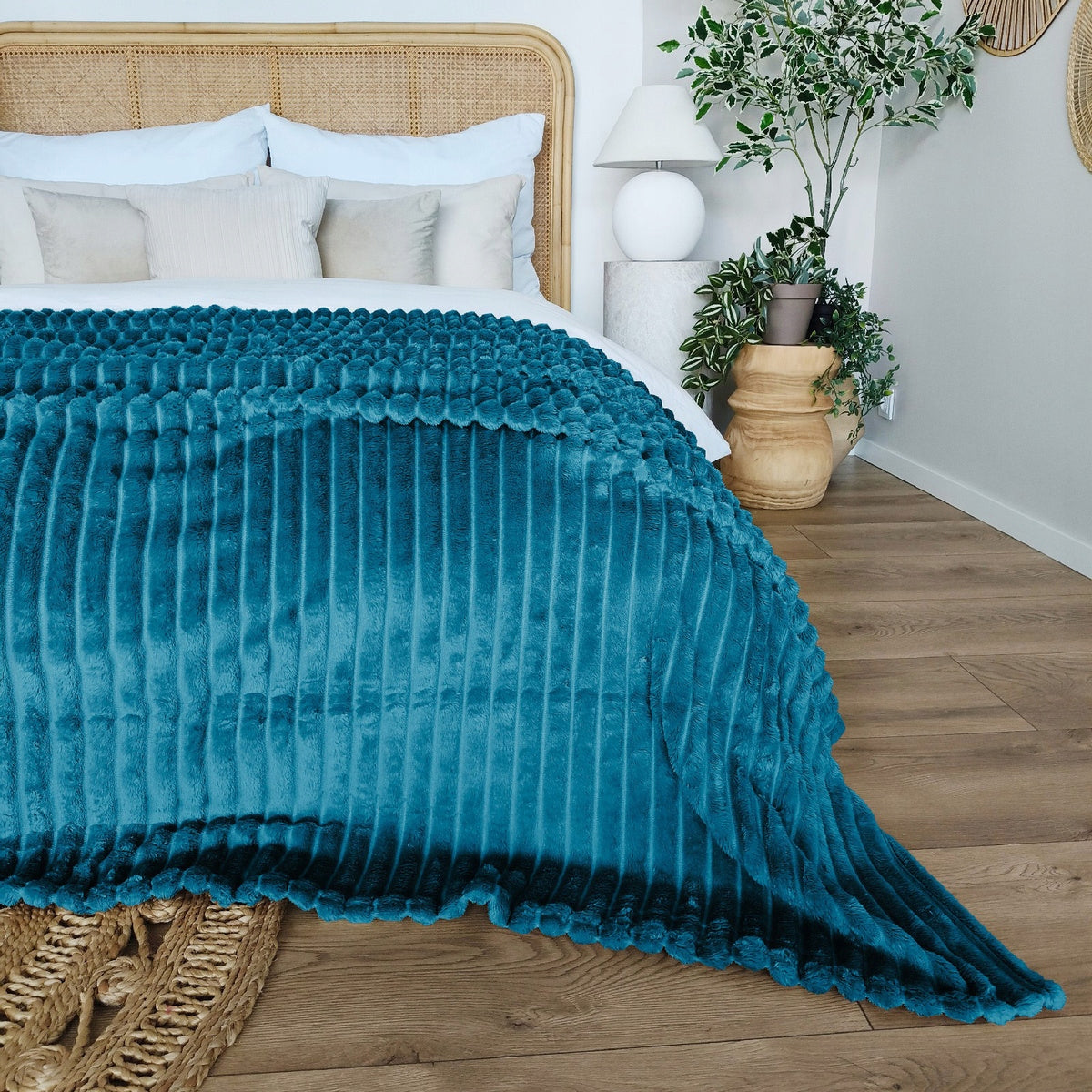BLANKET bedspread with stripes embossed cap for sofa 200x220 BLUE NUVIO Packaging status original