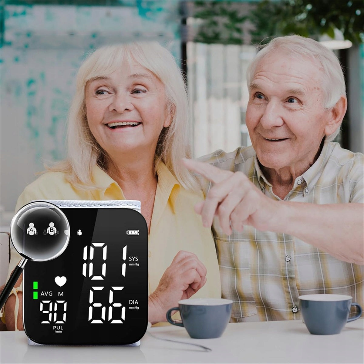 BLOOD PRESSURE MONITOR WITH BACKLIT LED AND FAST MEASUREMENT IN 50 SECONDS Packaging status original