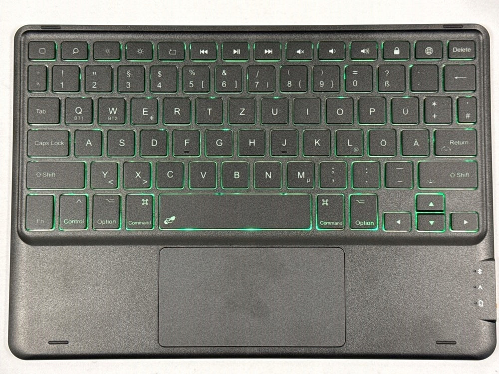 BLUETOOTH KEYBOARD WITH BACKLIGHT FOR PHONE TABLETS QWERTZ CHIP