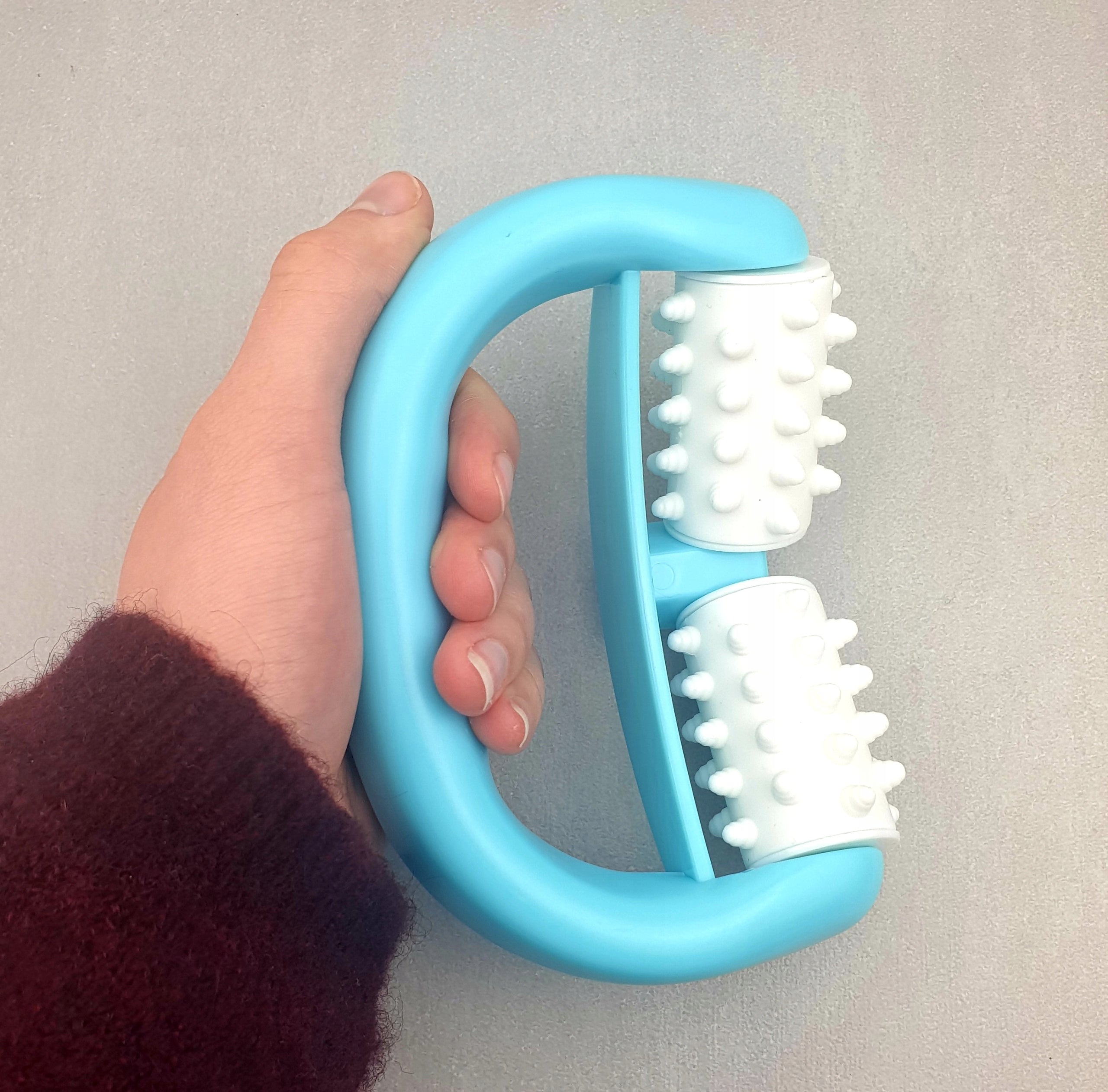 BODY MASSAGER ANTI-CELLULITE ROLLER FOR THIGHS BUTTOCKS MANUAL Batteries included no