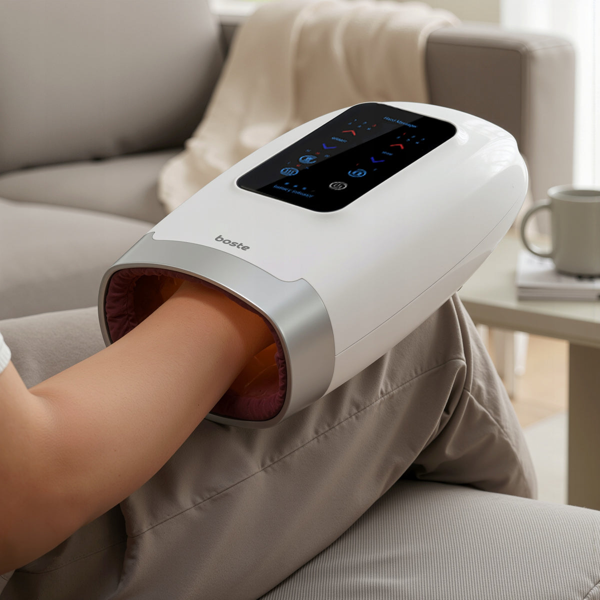 BOSTE CORDLESS WRIST HAND MASSAGER WITH ACUPRESSURE HEATING Packaging status original