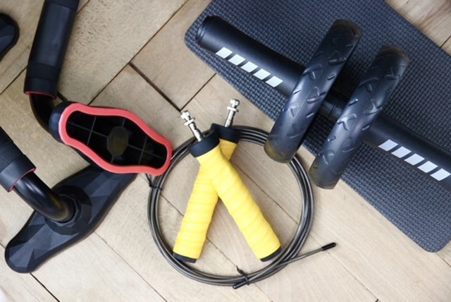 BOXING JUMP ROPE PROFESSIONAL ADJUSTABLE WITH BEARINGS SUITABLE WEIGHT Rope length 300 cm