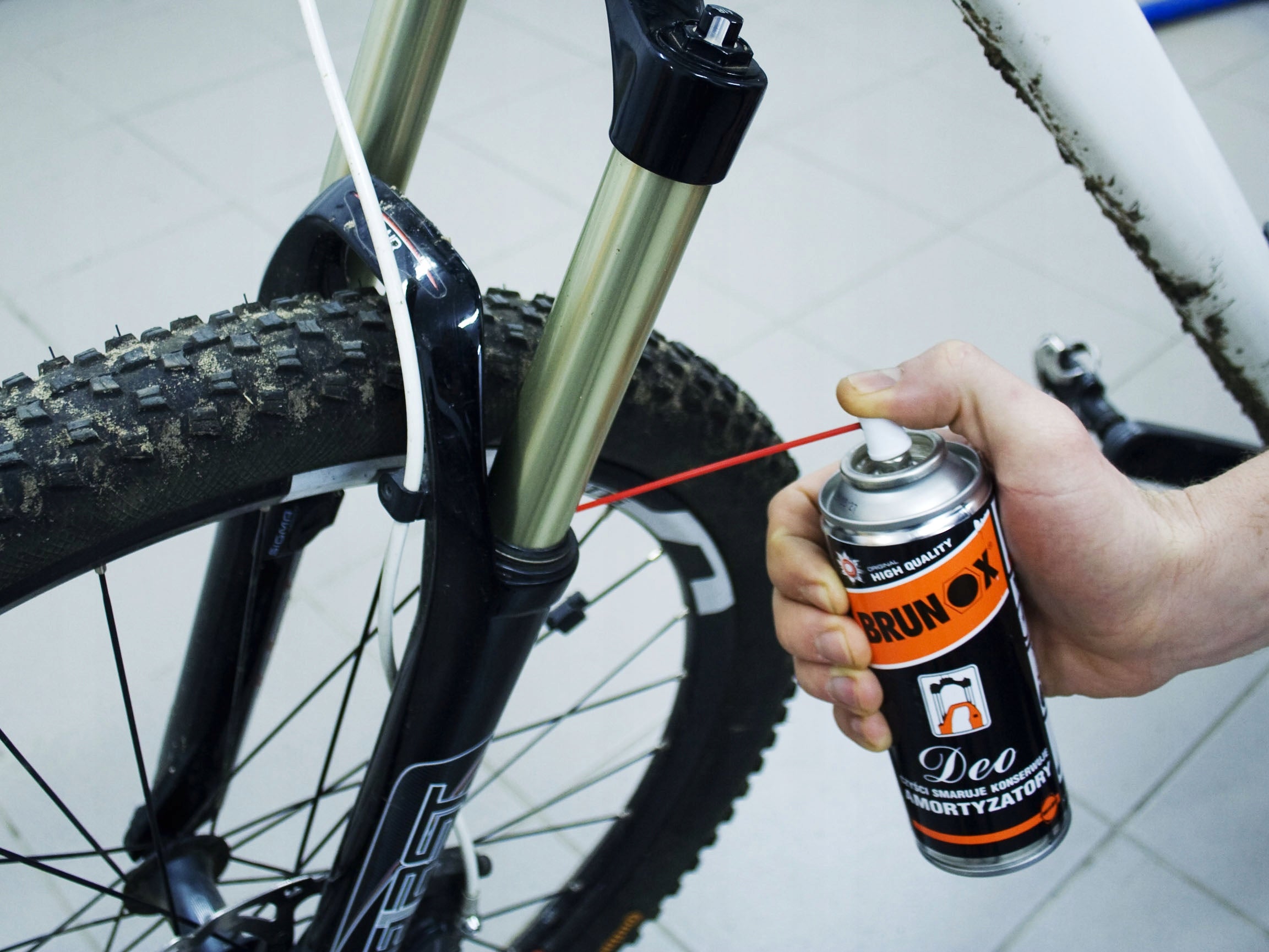 BRUNOX Deo spray for shock absorbers 2x100 ml aerosol Kind oil