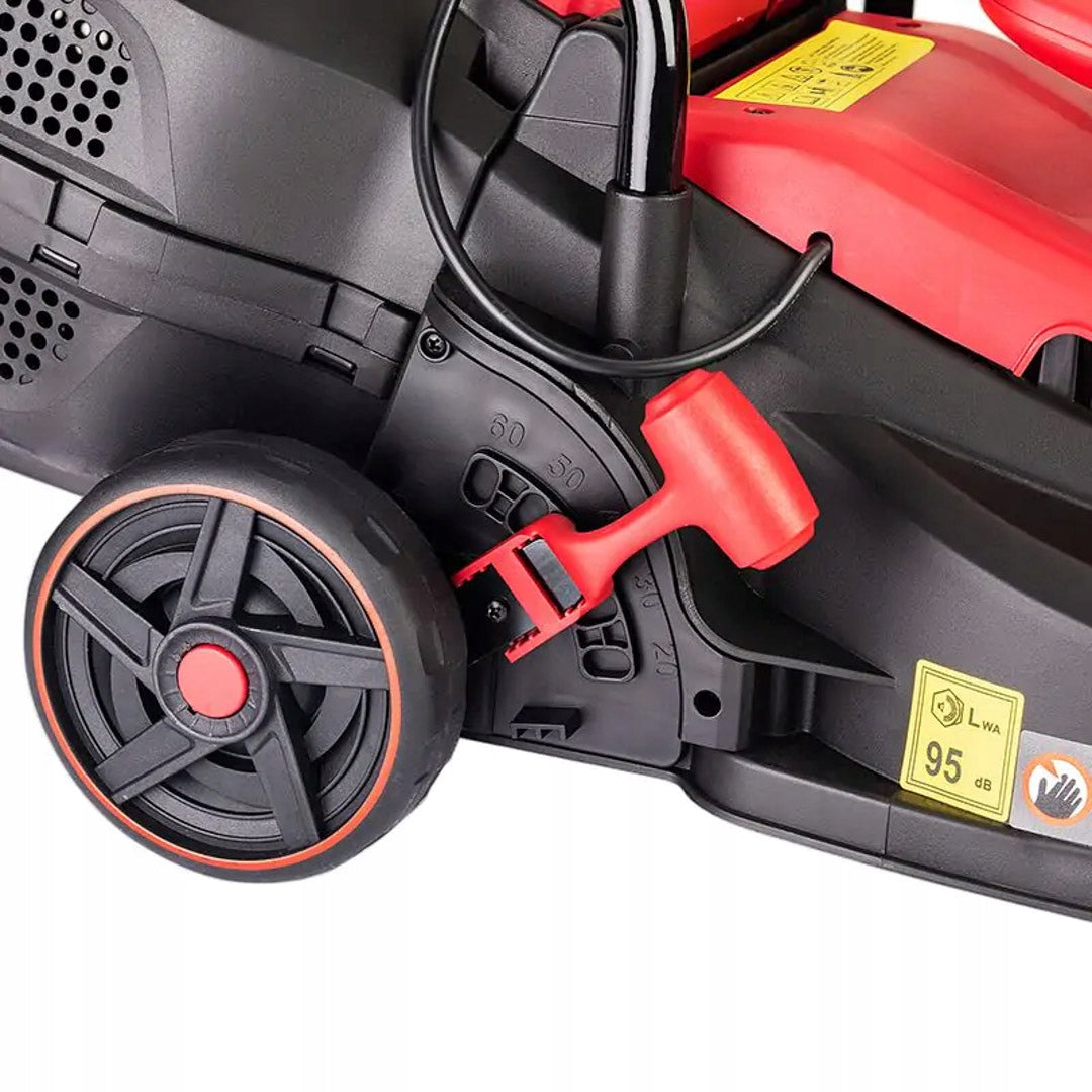 BRUSHLESS CORDLESS MOWER Worcraft BASKET 35L HEIGHT ADJUSTMENT Mowing height adjustment with adjustment