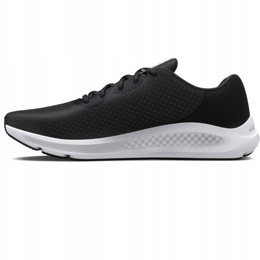 Bėgimo bateliai vyrams Under Armor Charged Pursuit 3 M 3024878-001, juodi
