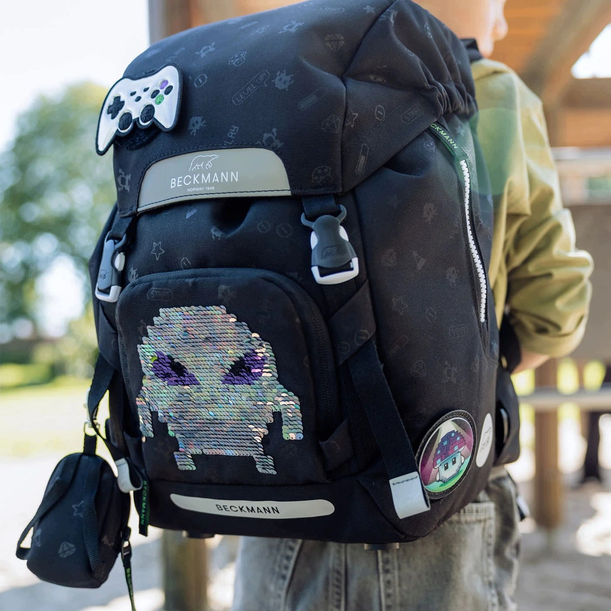 Backpack, ergonomic backpack, classic set of 6 elements, PIXEL Color multicolor