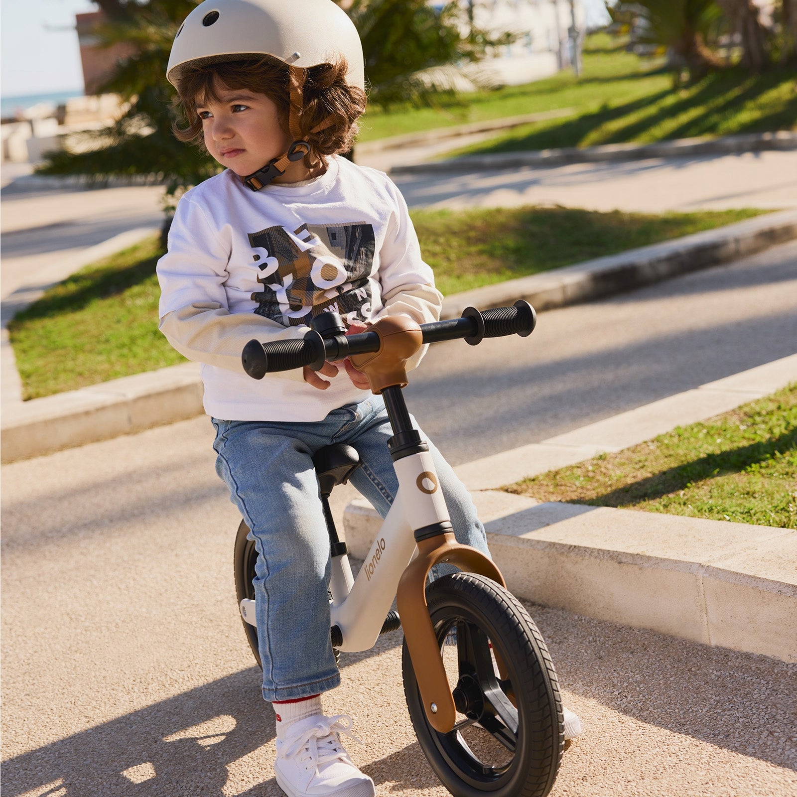 Balance bike BEIGE light SINCE 1,5 adjustable PU wheels Lionelo Toni Packaging status original
