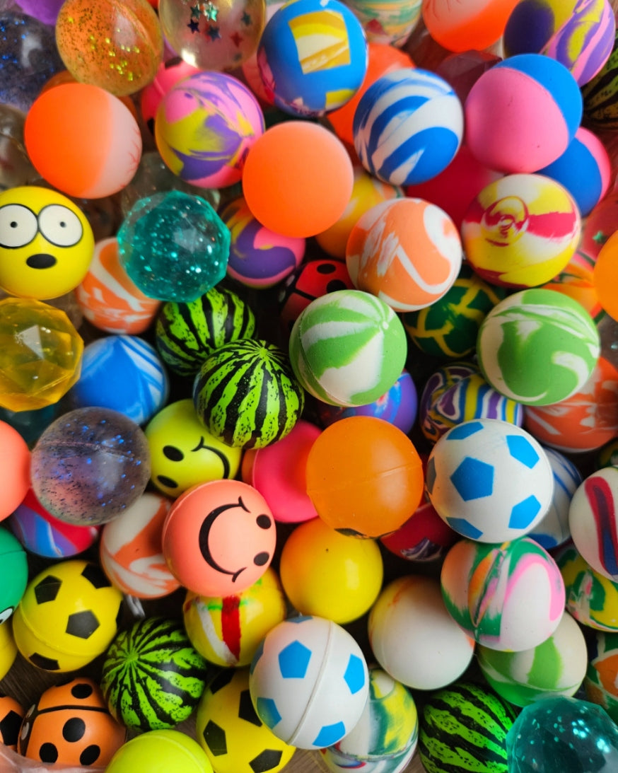 Balls rubber balls small 27mm mix set of 10 Manufacturer code CEN