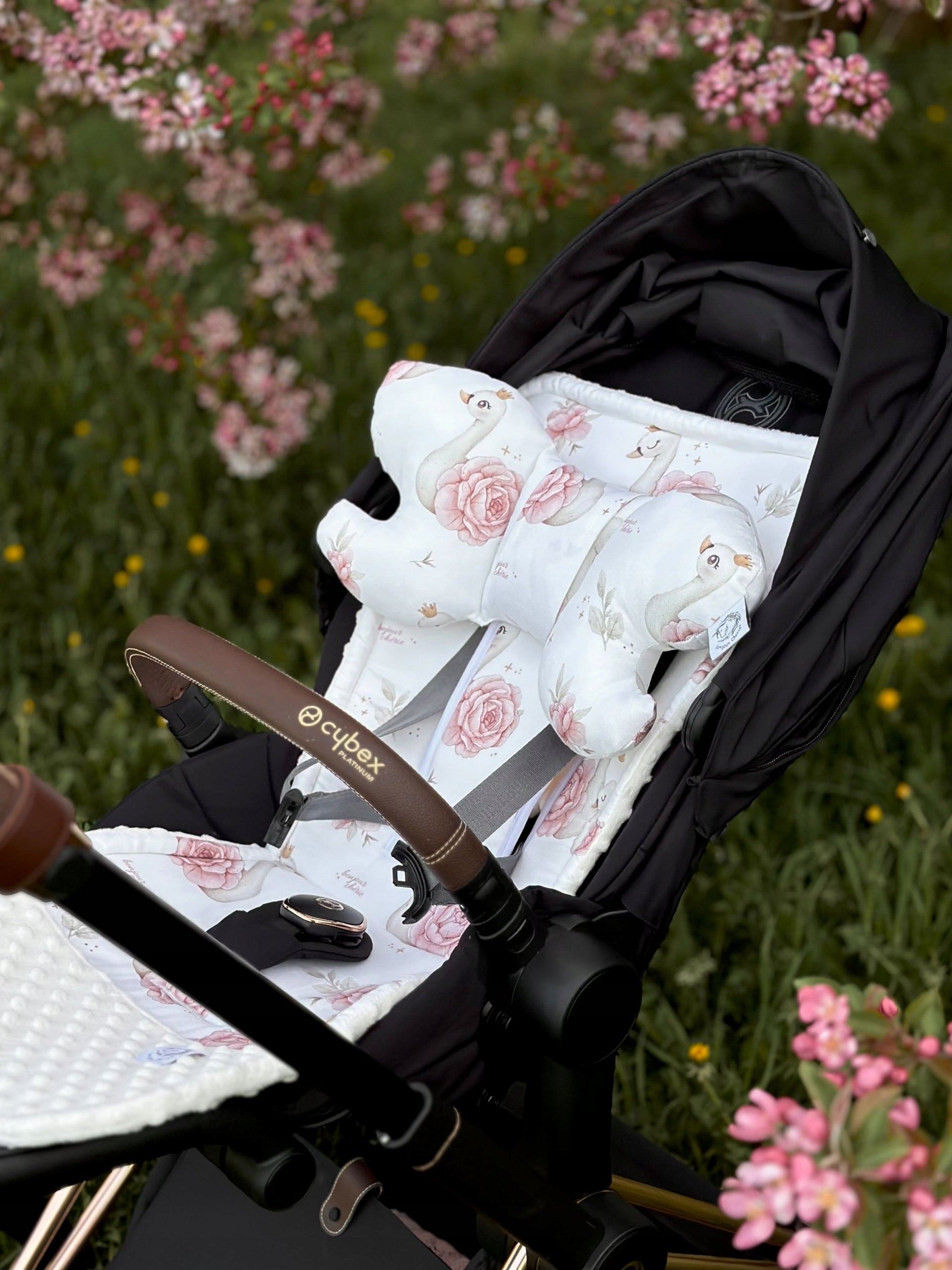 Bamboo Stroller Insert - Minky Double Sided Straps 5 Pcs Royal Baby Manufacturer code 5907701438512