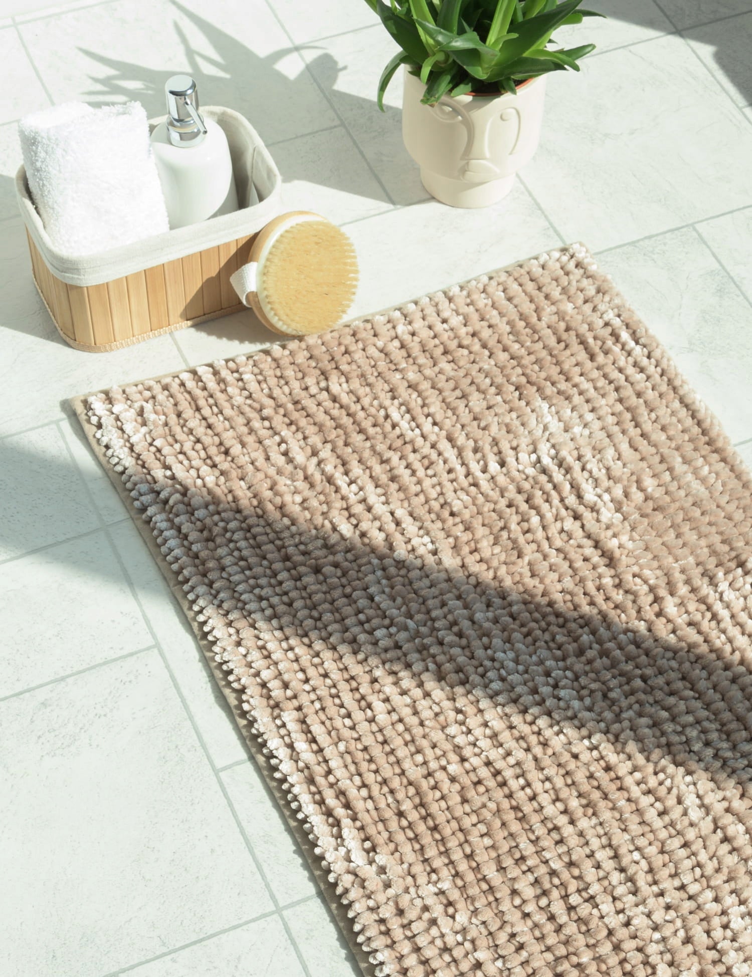 Bathroom Rug Beige Anti-Slip Soft Fluffy Chenille 50x80cm Brand e-floor