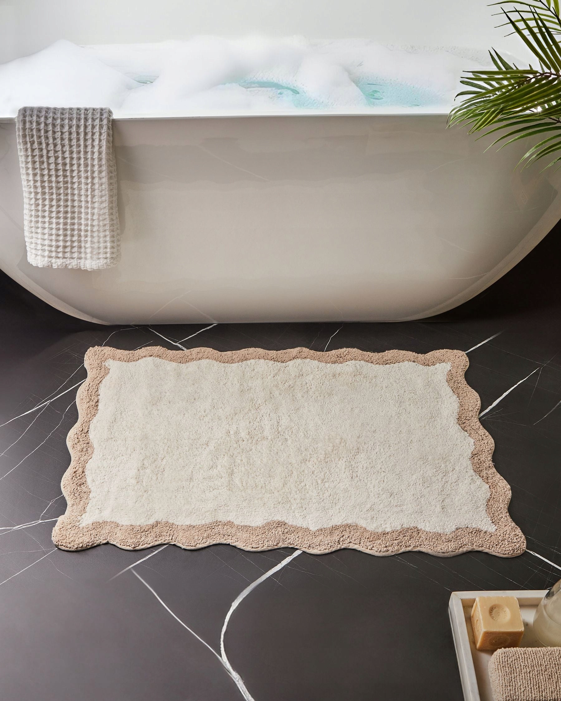 Bathroom Rug Cotton 60 x 90 cm Beige with Brown Packaging status original