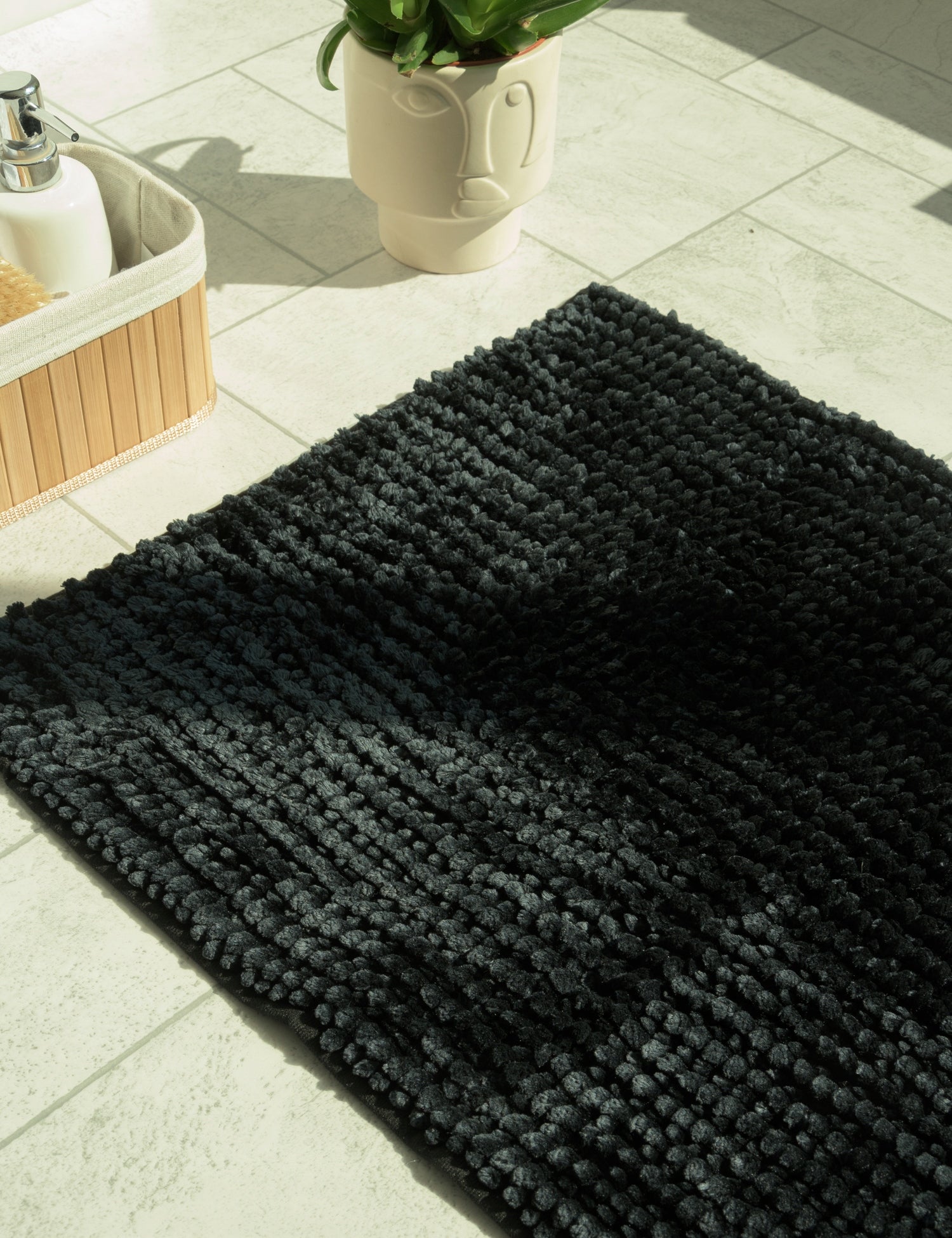 Bathroom Rug Soft, Anti-Slip, Thick, Washable, Black, 40x60cm Manufacturer code 506955