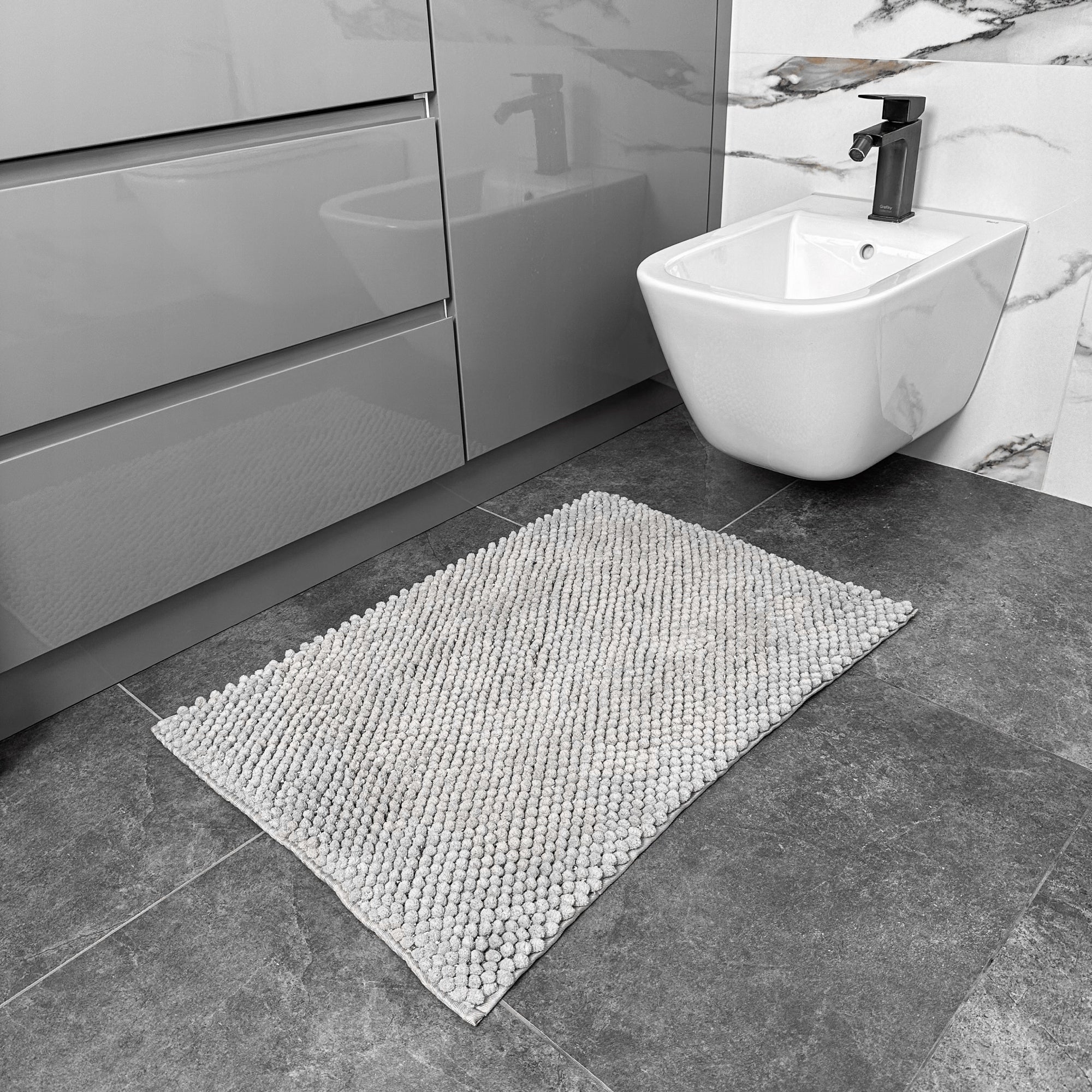 Bathroom Rug Soft Non-Slip 50x80 DarianA Pineapple Silver Grey Manufacturer code 1000009092