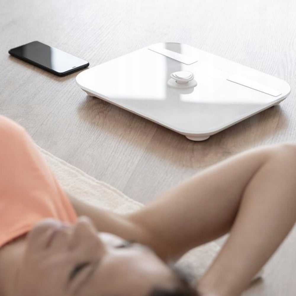 Bathroom scale Cecotec 10200W APKA measurement: muscle fat water bone BMI Batteries included yes