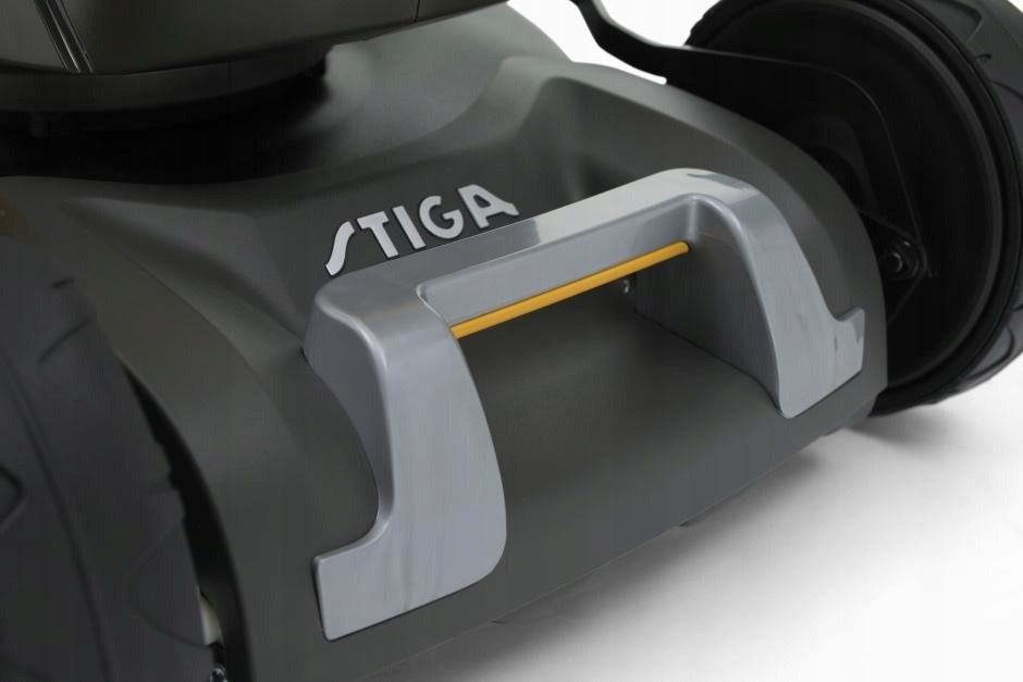 Battery mower Stiga Collector 548e 46cm 48V Charger + Aku 4Ah Tool weight 37 kg