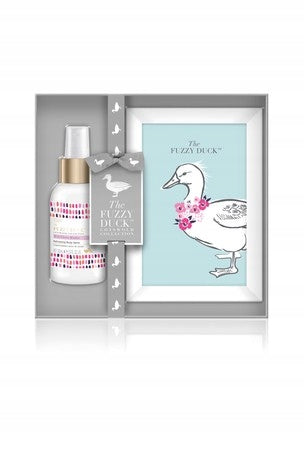 Baylis & Harding Fuzzy Duc k100 +FRAME on photo