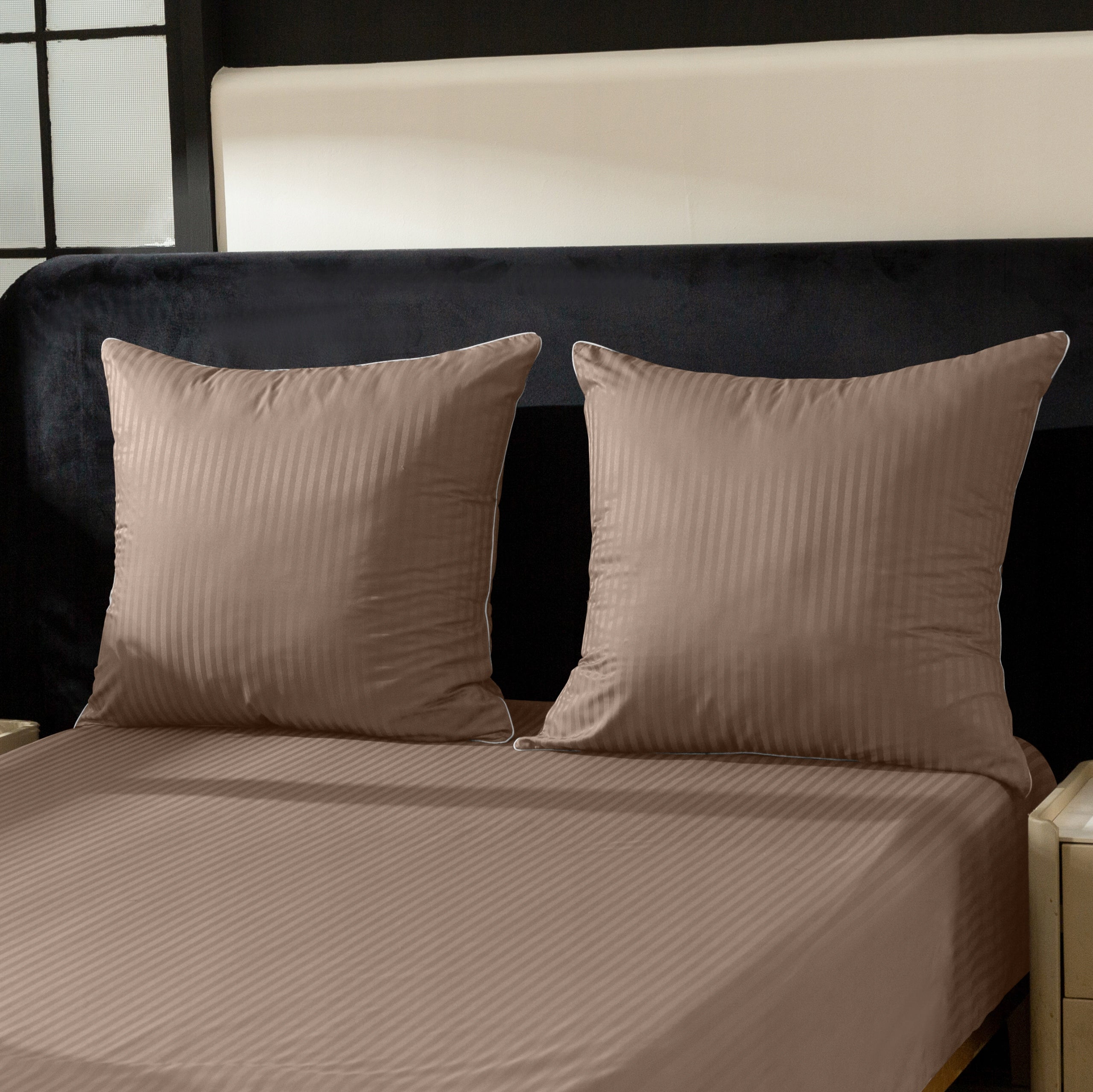 Bedding 160x200 Adamaszek in Belts 1 cm with Ribbon Brown Thick Luxury Length of comforter cover 200 cm