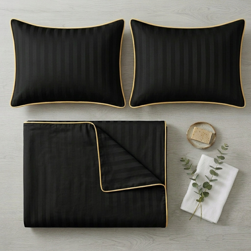 Bedding 200x220 SINGLE COLOR TRIMMED PIPING damask WAR black+gold Packaging status original