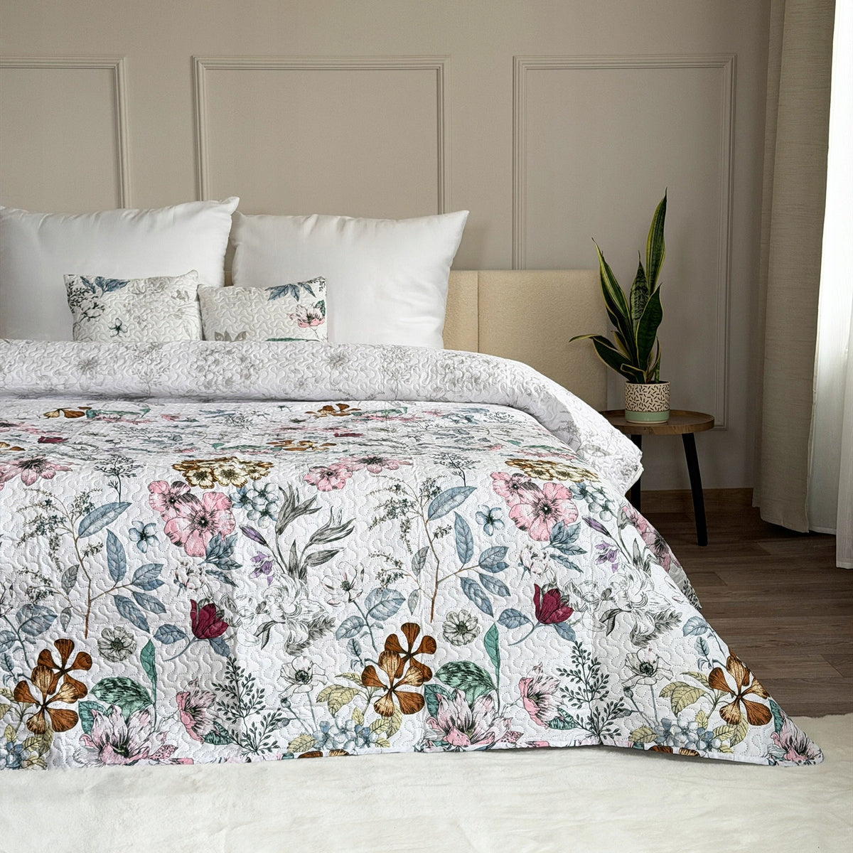 Bedspread Tavira White Colorful Flowers Leaves 180x220 cm + pillowcases Manufacturer code 5900072426027